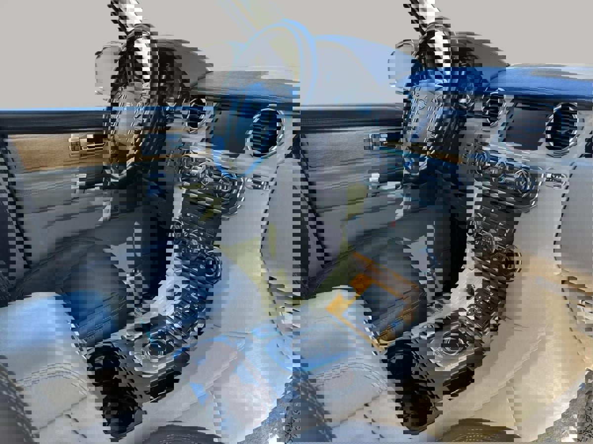 Used 2014 Land Rover LR4 HSE LUX image 29