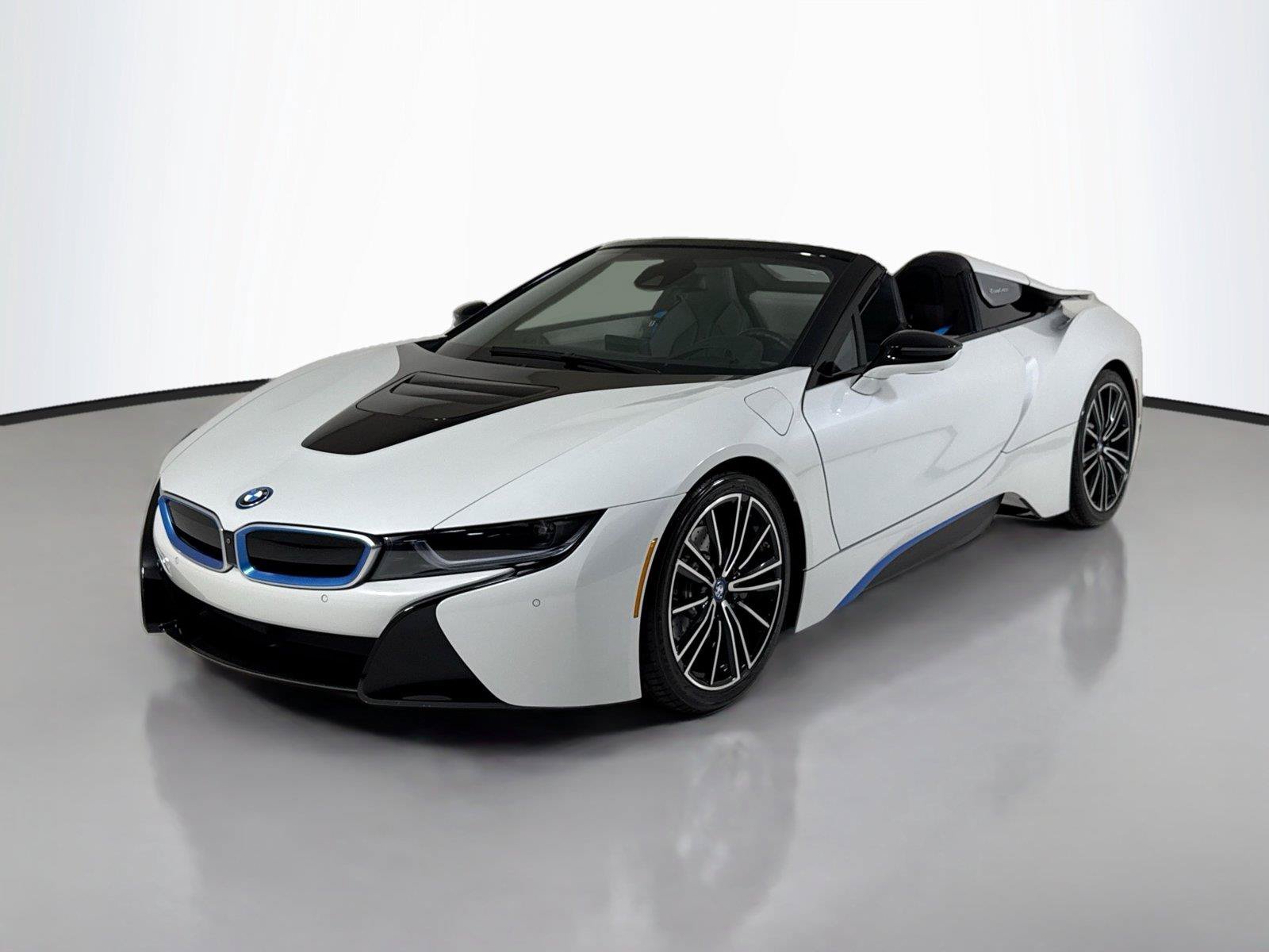 Used 2019 BMW i8 Roadster AWD/4WD image 10