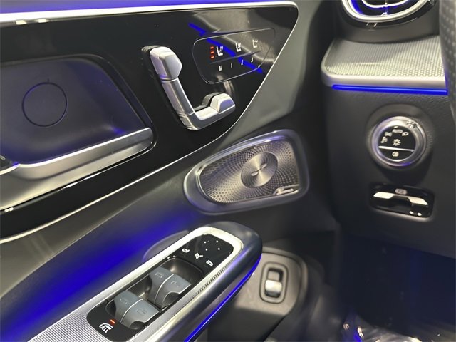 Used 2024 Mercedes-Benz CLE 450 4MATIC Cabriolet image 18