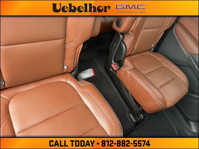 Used 2020 Chevrolet Traverse High Country w/ LPO, Floor Liner Package AWD/4WD image 6
