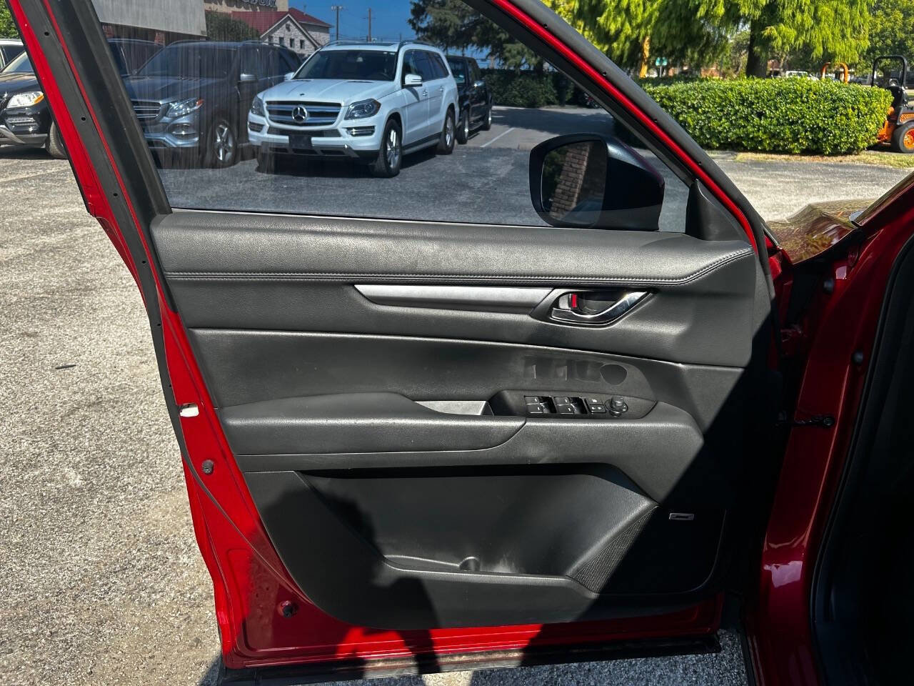 Used 2021 MAZDA CX-5 Touring w/ Touring Preferred SV Package image 9