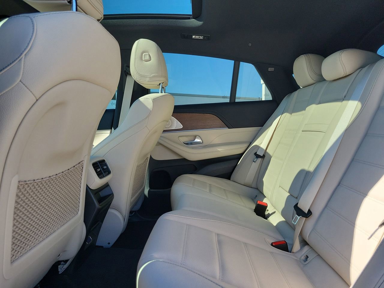 New 2026 Mercedes-Benz GLE 450 4MATIC Coupe image 12