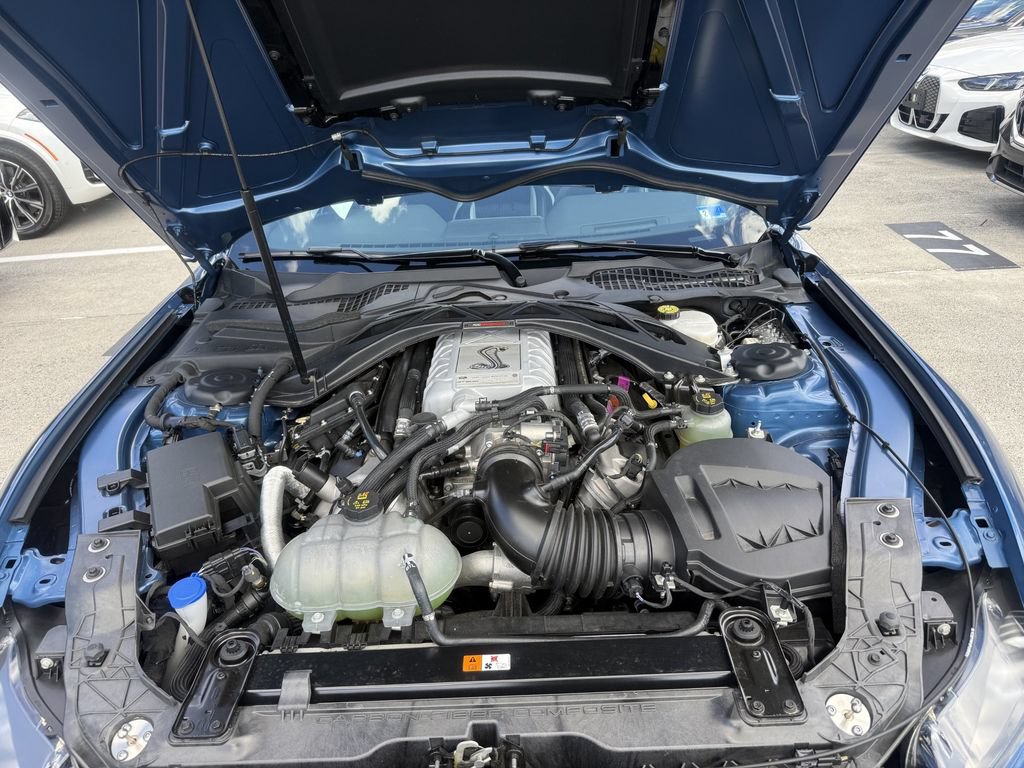 Used 2021 Ford Mustang Shelby GT500 w/ Handling Package RWD image 5