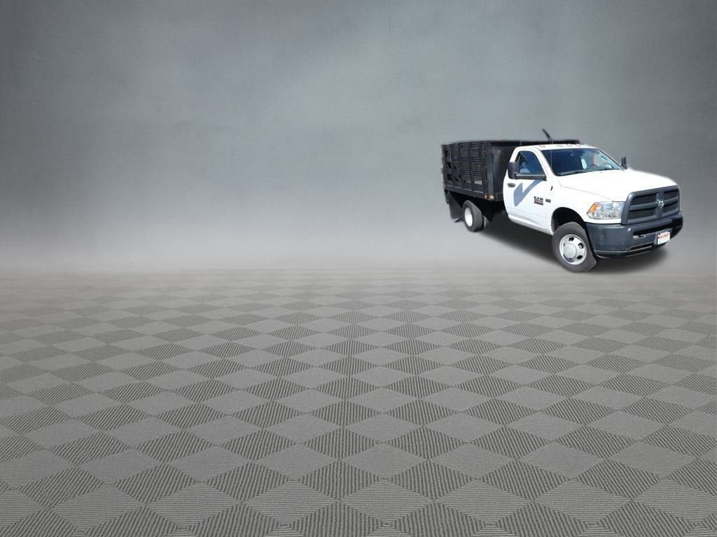 Used 2018 RAM 3500 Tradesman image 2