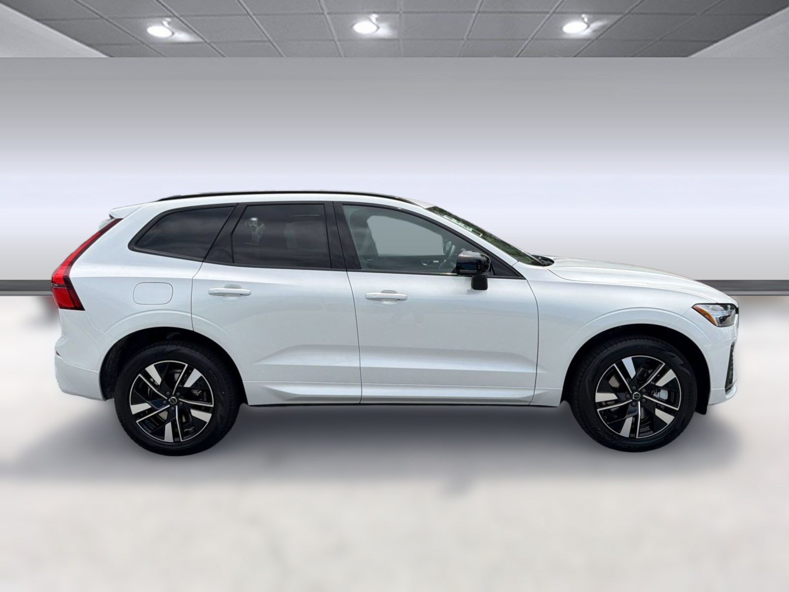 New 2026 Volvo XC60 T8 Core w/ Climate Package AWD/4WD image 8