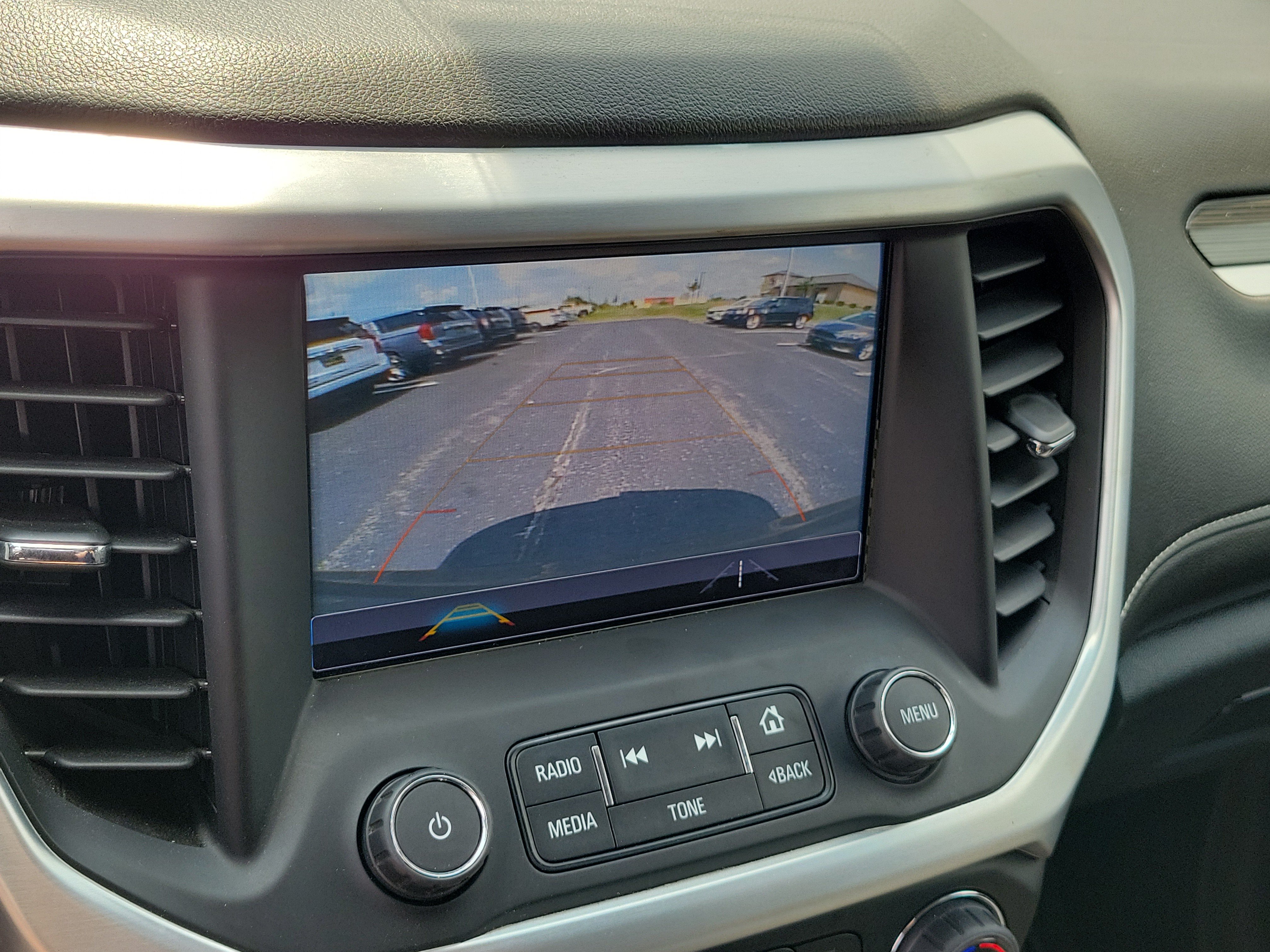 Used 2018 GMC Acadia SLT FWD image 26