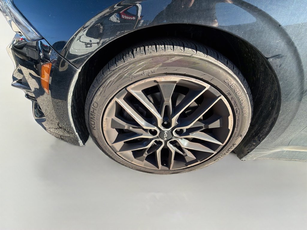 Used 2023 Kia K5 GT FWD image 10