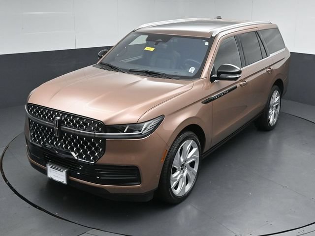 Certified 2025 Lincoln Navigator Black Label AWD/4WD image 48