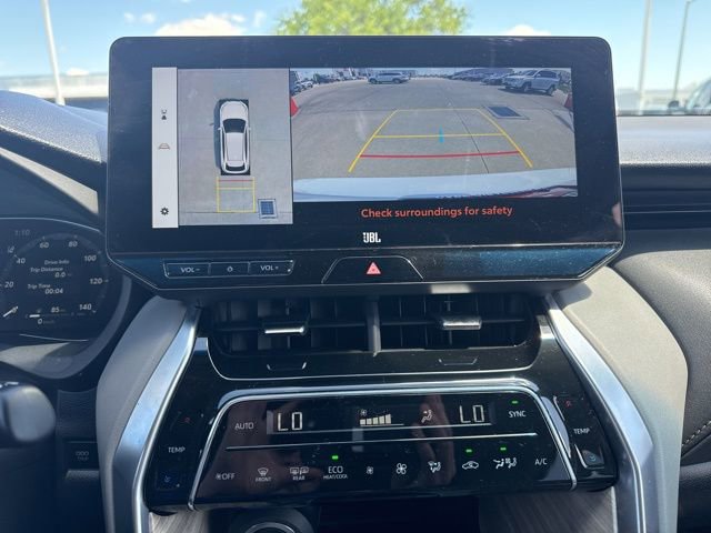 Certified 2024 Toyota Venza Limited AWD/4WD image 10