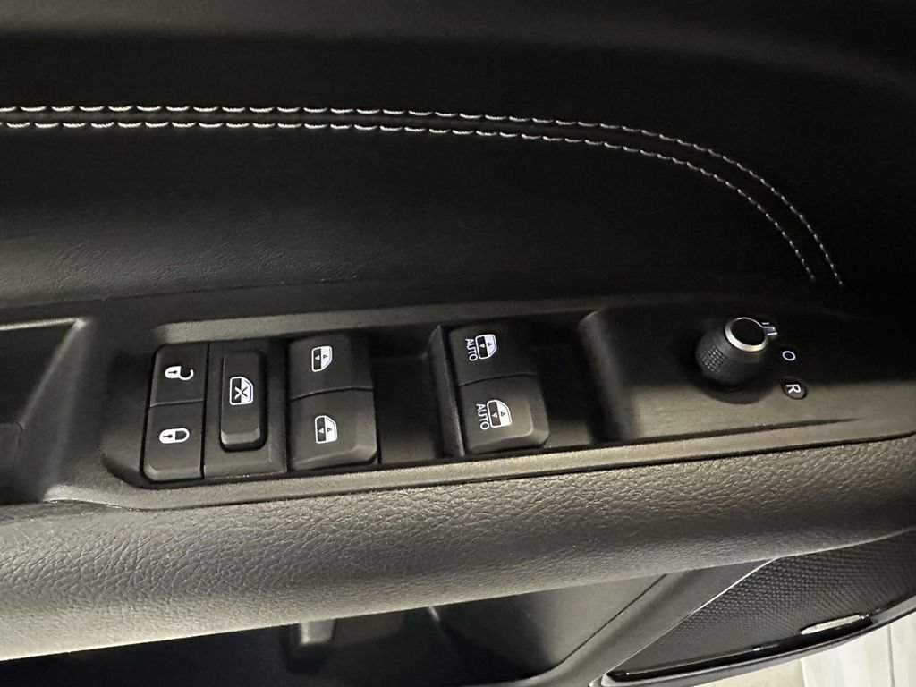 Used 2022 Jeep Compass High Altitude AWD/4WD image 18