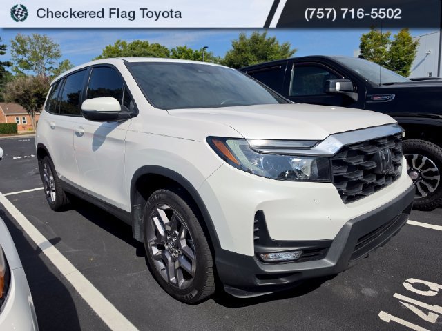 Used 2023 Honda Passport EX-L image 3