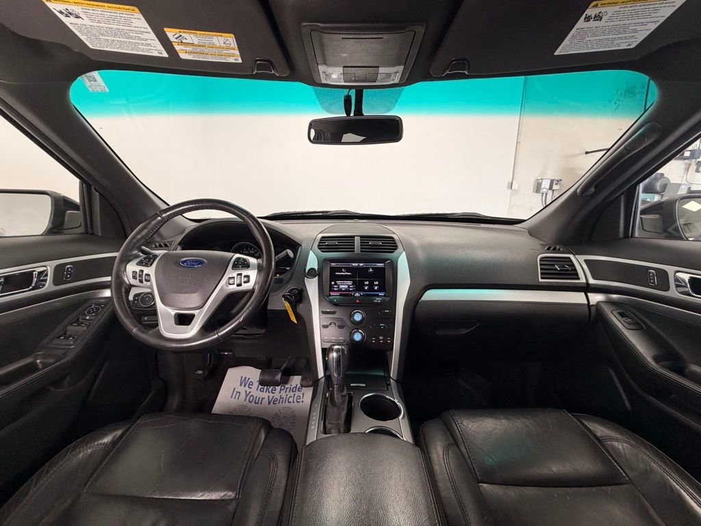 Used 2013 Ford Explorer XLT FWD image 11