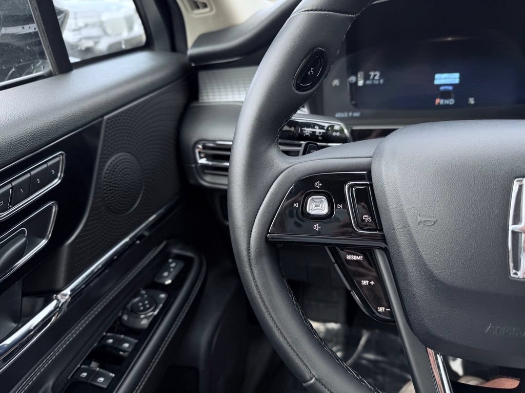 Used 2026 Lincoln Corsair Premiere AWD/4WD image 28