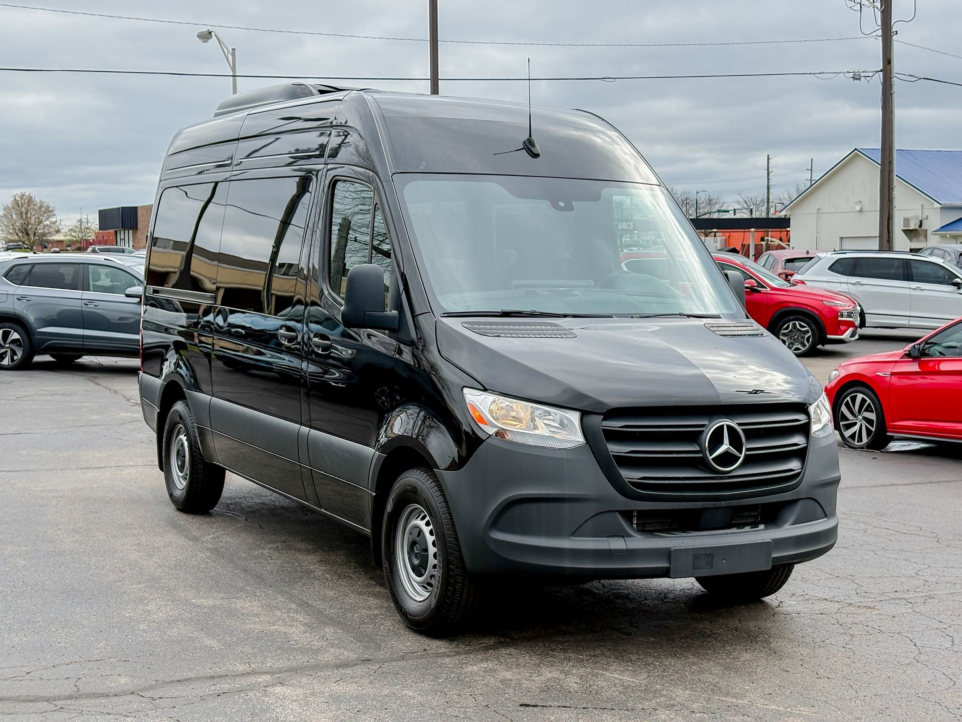 Used 2024 Mercedes-Benz Sprinter 2500 image 5