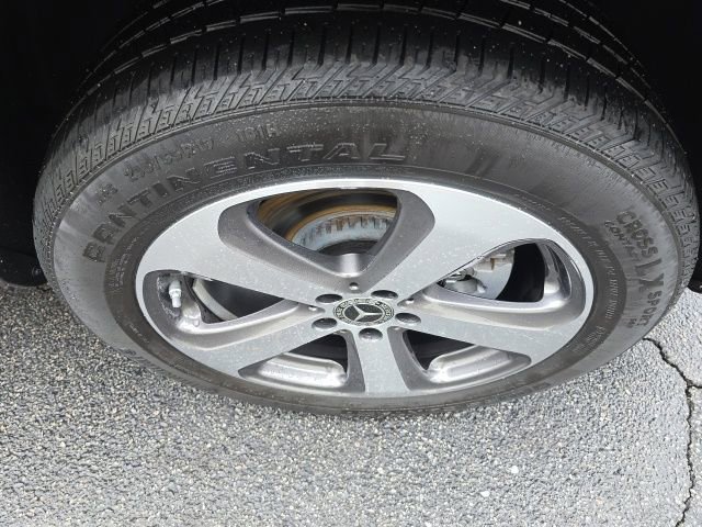 Used 2022 Mercedes-Benz GLC 300 4MATIC w/ Premium Package Lite image 26