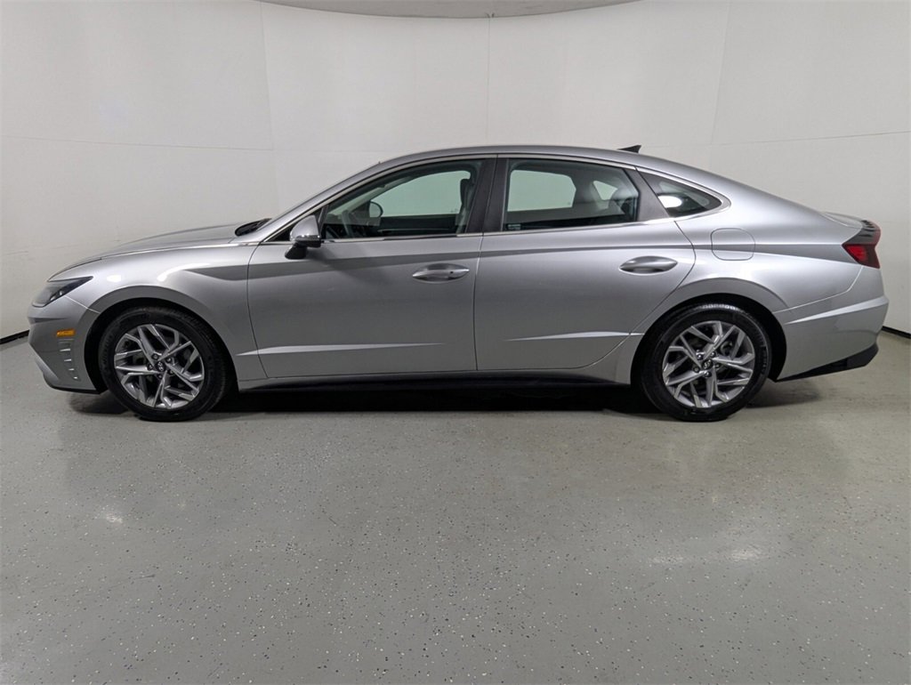 Used 2021 Hyundai Sonata SEL image 4