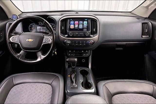 Used 2017 Chevrolet Colorado Z71 AWD/4WD image 14