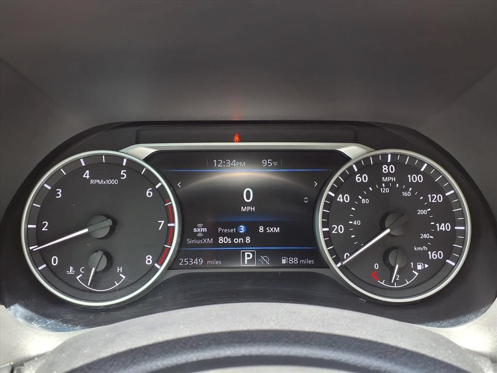 Used 2024 Nissan Sentra SV FWD image 27