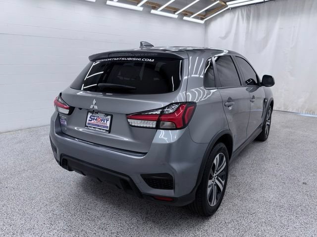 Used 2021 Mitsubishi Outlander Sport ES AWD/4WD image 2
