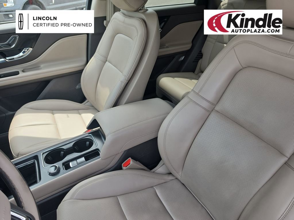Certified 2024 Lincoln Corsair AWD w/ Equipment Group 101A image 15