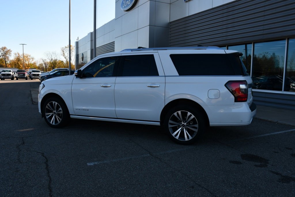 Used 2021 Ford Expedition Max Platinum image 3