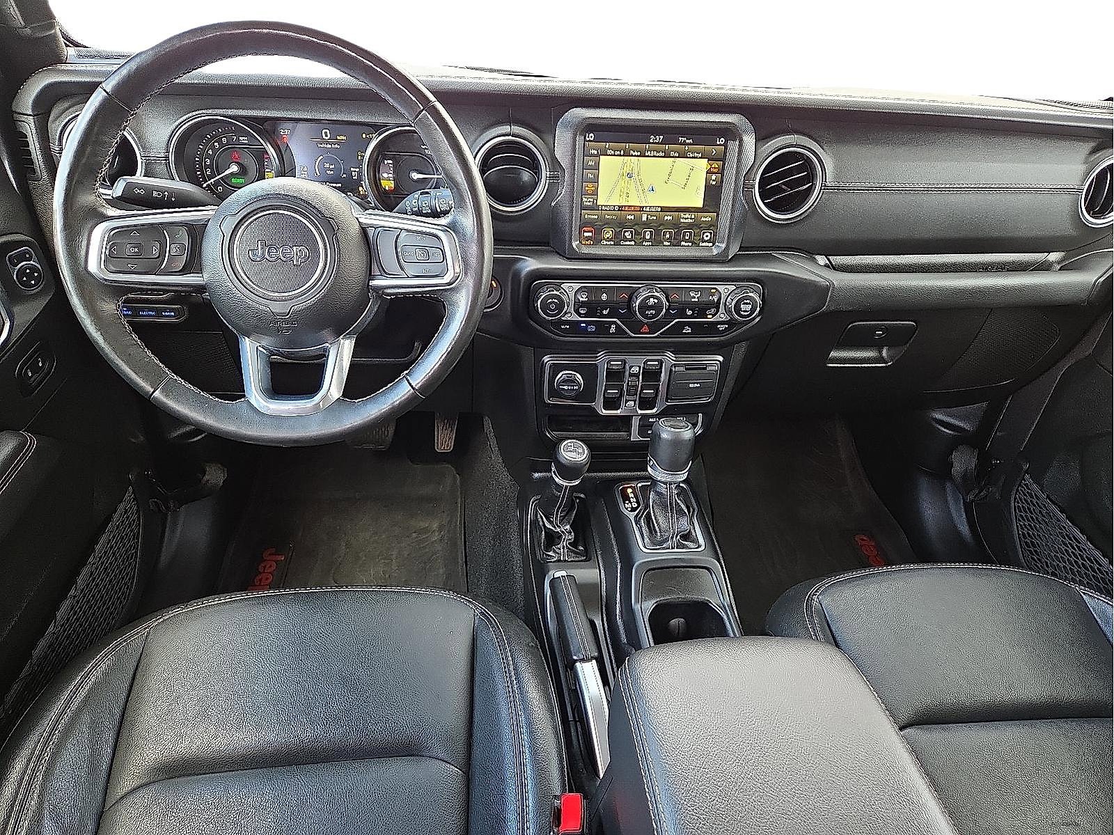 Used 2022 Jeep Wrangler Unlimited Sahara w/ Cold Weather Group image 11