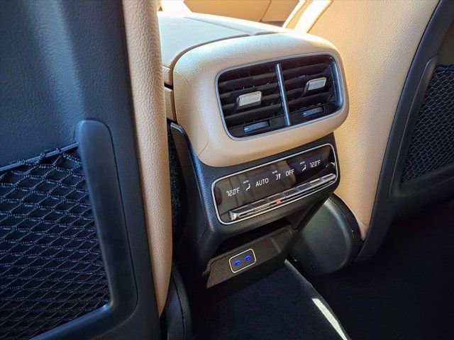 New 2026 Mercedes-Benz GLE 580 4MATIC image 19