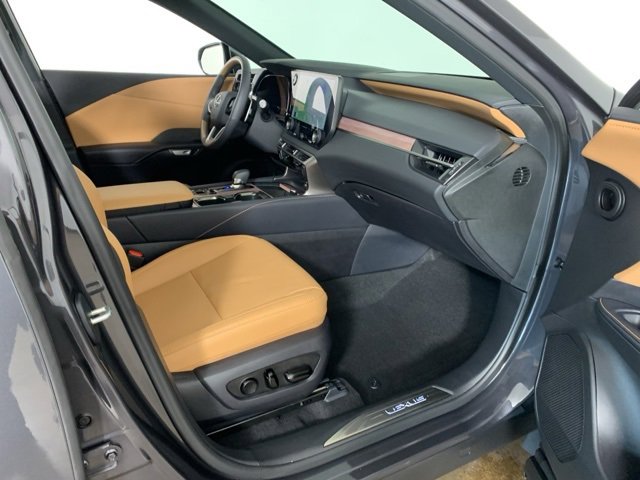 Used 2025 Lexus RX 350 350h Premium Plus w/ Convenience Package image 41