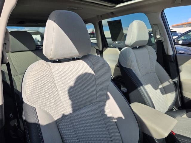 Used 2019 Subaru Forester Premium w/ All-Weather Package image 11