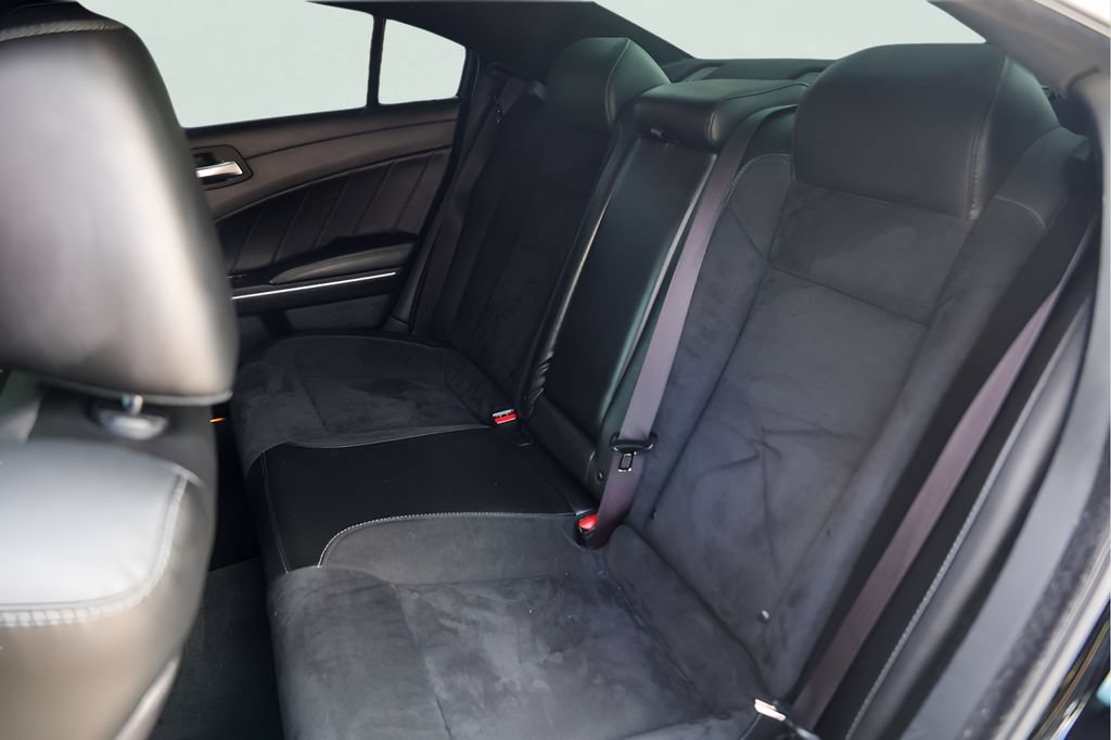 Used 2019 Dodge Charger R/T w/ Plus Group RWD image 26
