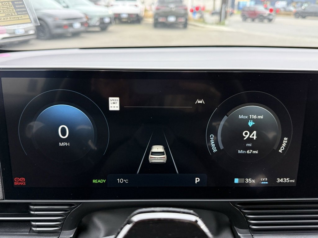 Certified 2025 Hyundai Ioniq 5 SE image 22