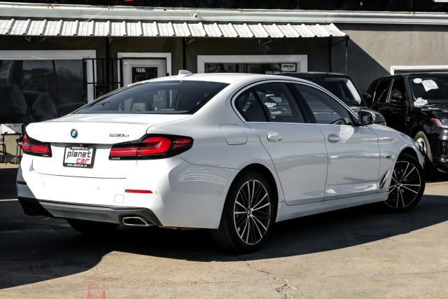 Used 2023 BMW 530e RWD image 13