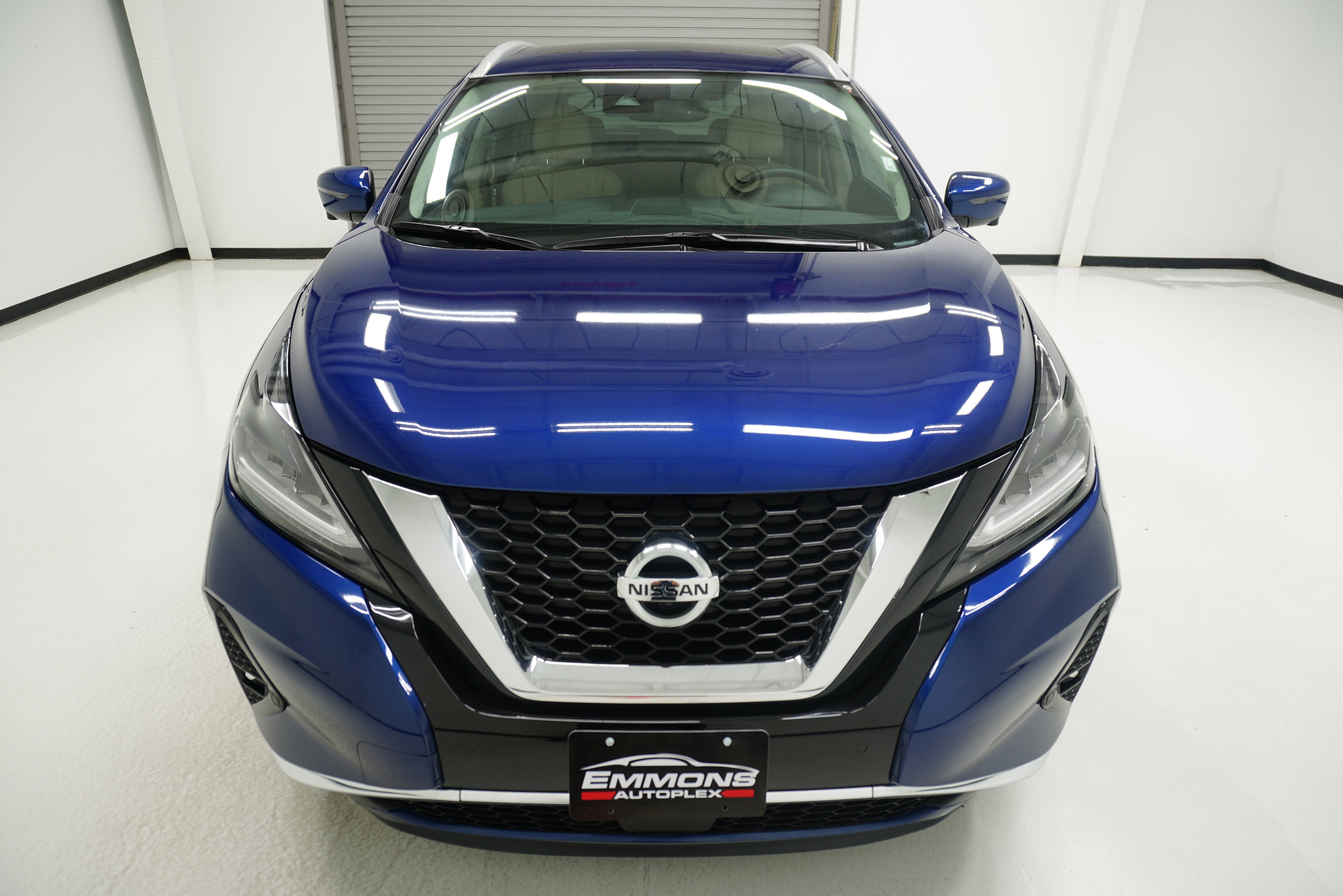 Used 2019 Nissan Murano Platinum image 2