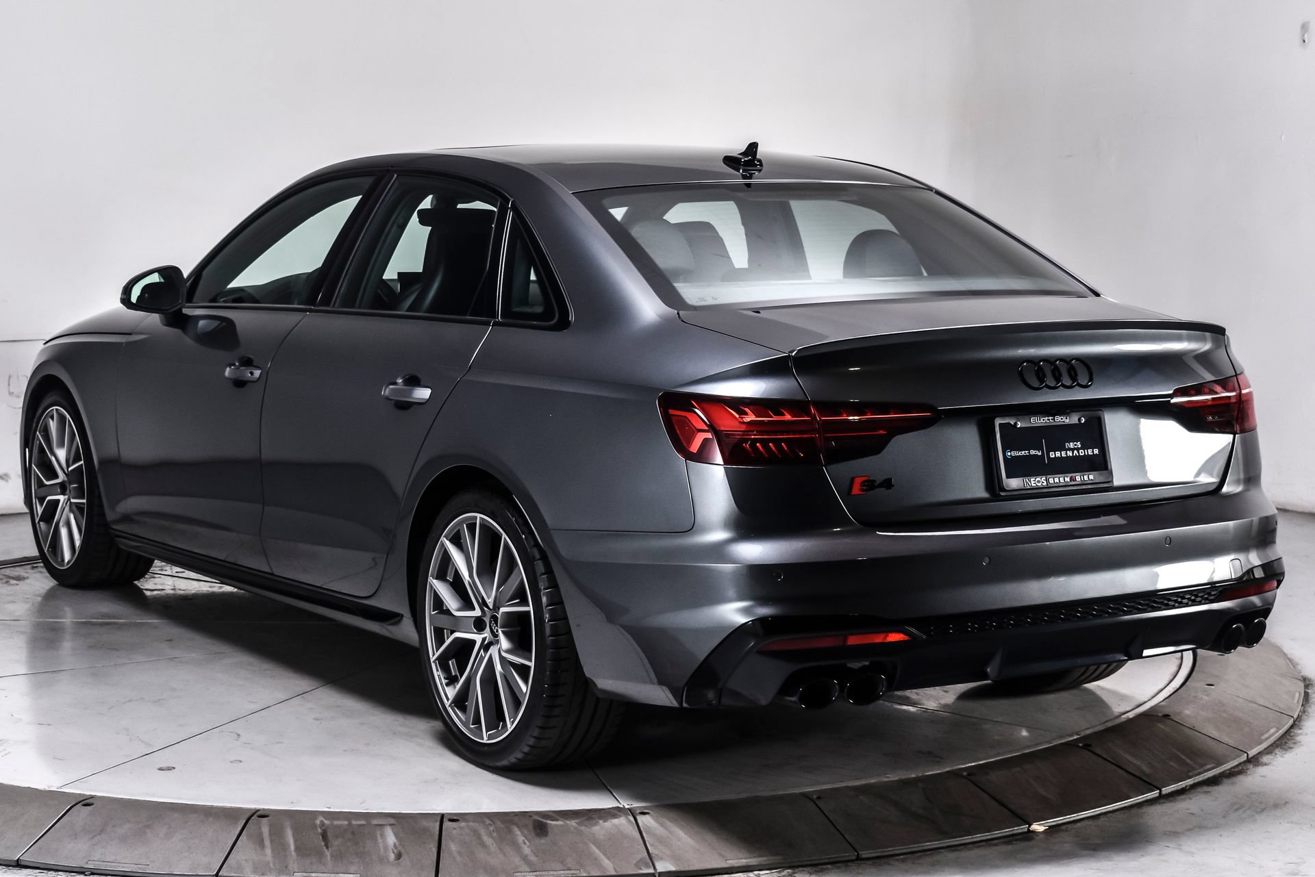 Used 2023 Audi S4 Premium Plus AWD/4WD image 4
