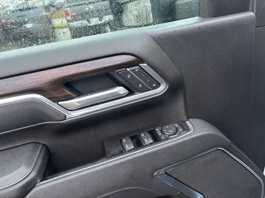 Certified 2025 GMC Sierra 3500 SLT w/ X31 Off-Road Package image 18