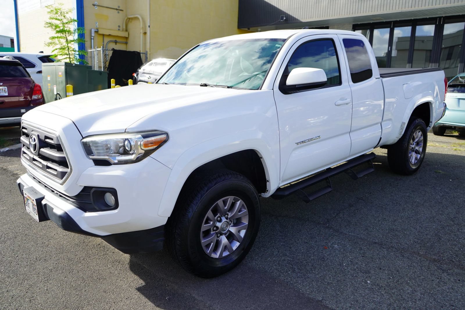 Used 2016 Toyota Tacoma SR5 RWD image 5