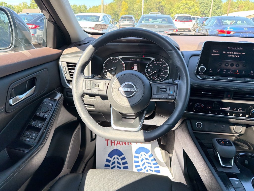 Used 2023 Nissan Rogue SV w/ SV Premium B Package AWD/4WD image 19