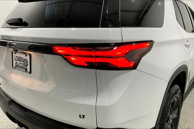Used 2022 Chevrolet Traverse LT w/ Midnight/Sport Edition image 25