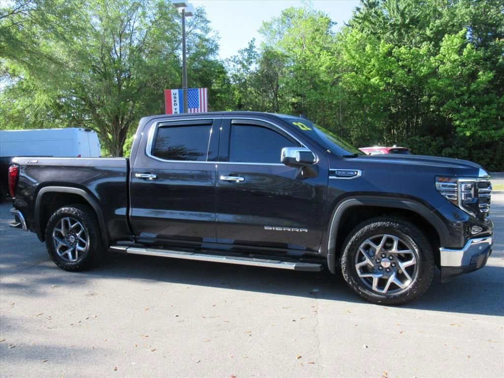 Used 2022 GMC Sierra 1500 SLT w/ SLT Premium Plus Package image 2