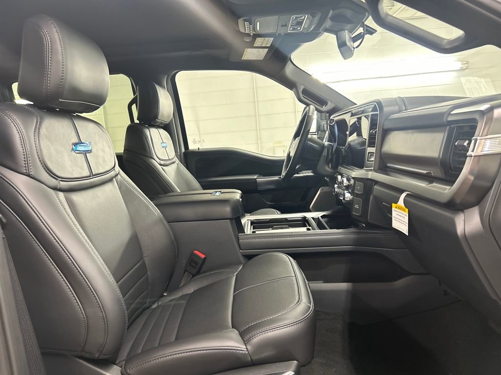 New 2026 Ford F250 Platinum image 28