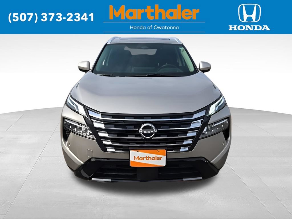 Used 2026 Nissan Rogue Platinum w/ Platinum Premium Package AWD/4WD image 8