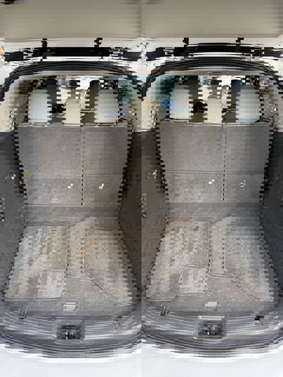 Used 2012 Ford Edge SEL FWD image 13