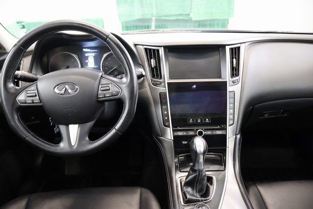 Used 2017 INFINITI Q50 Signature Edition w/ Cargo Package (L95) image 14