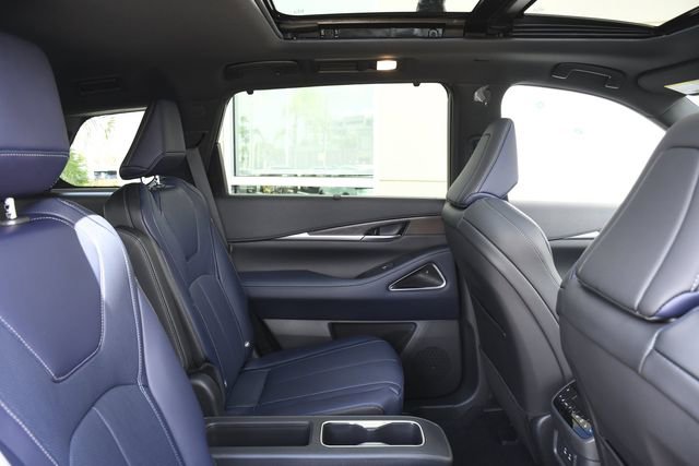 New 2026 INFINITI QX60 Sport w/ Dark Cargo Package AWD/4WD image 31
