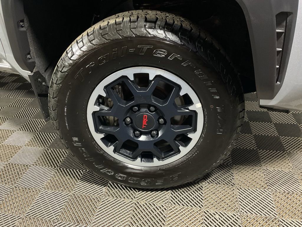 Used 2024 Toyota Tacoma TRD Off-Road image 37