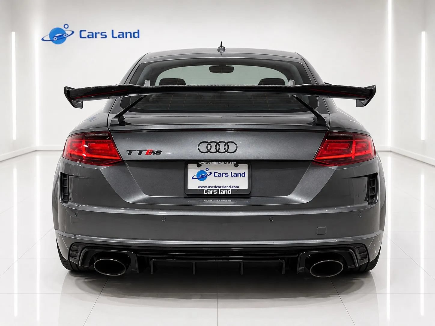 Used 2019 Audi TT RS w/ Technology Package AWD/4WD image 4
