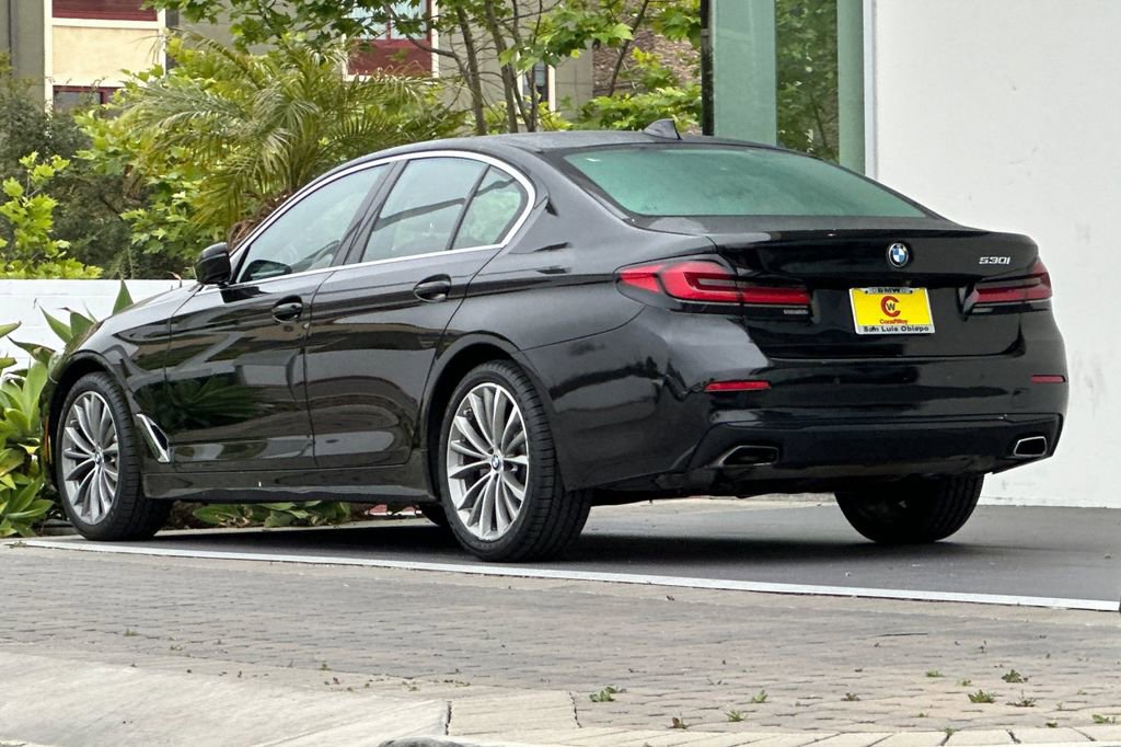 Used 2022 BMW 530i RWD image 5