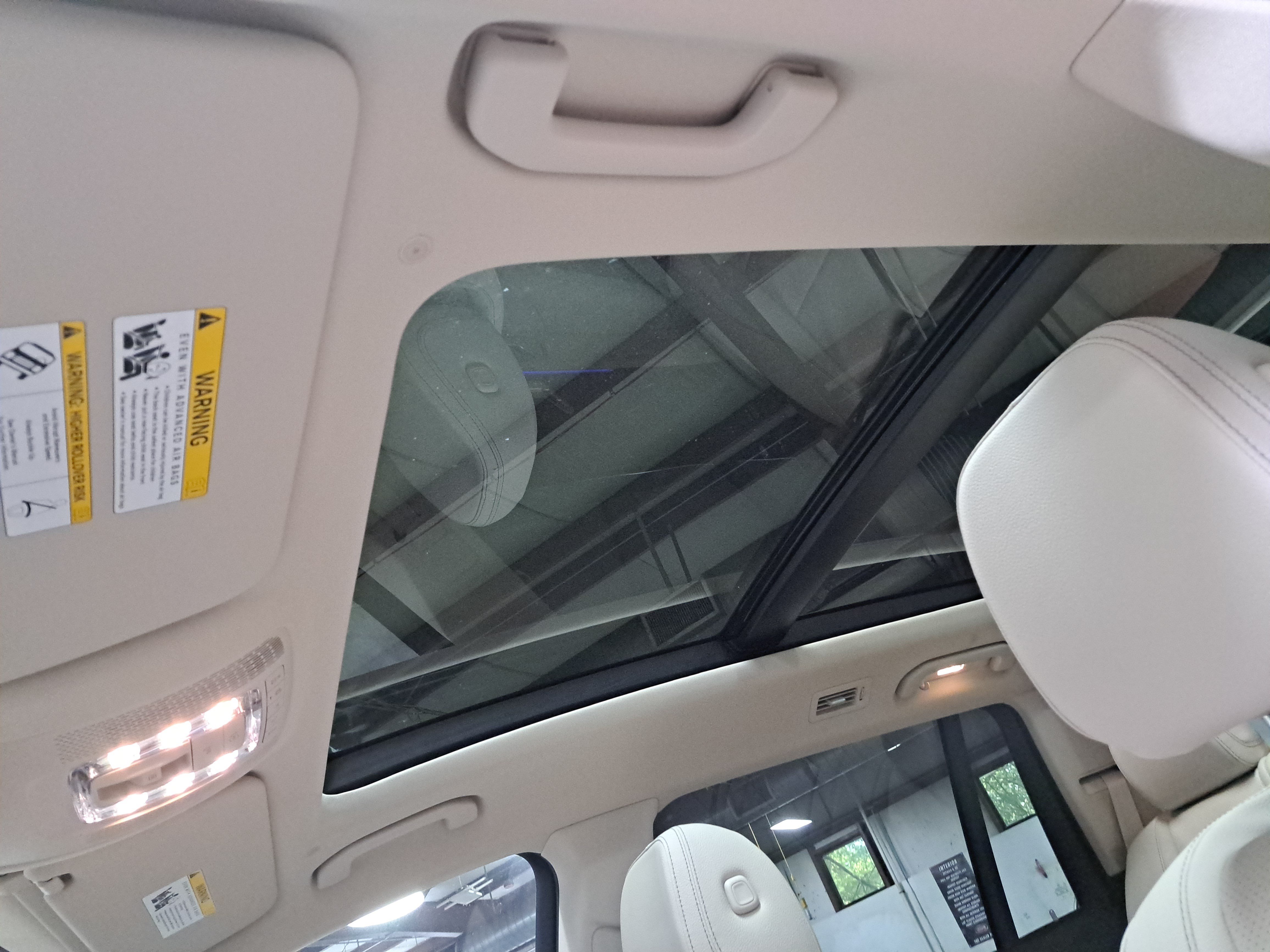 New 2026 Mercedes-Benz GLS 450 4MATIC image 32