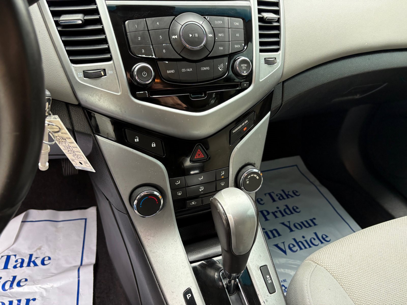 Used 2012 Chevrolet Cruze LT image 26