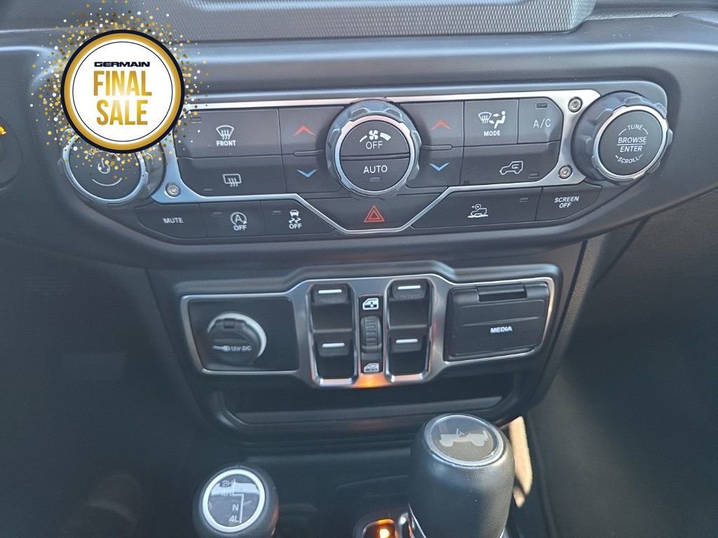 Used 2021 Jeep Wrangler Unlimited Sahara image 35